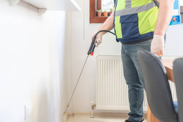 Best Affordable Pest Control Services  in Dysart, IA